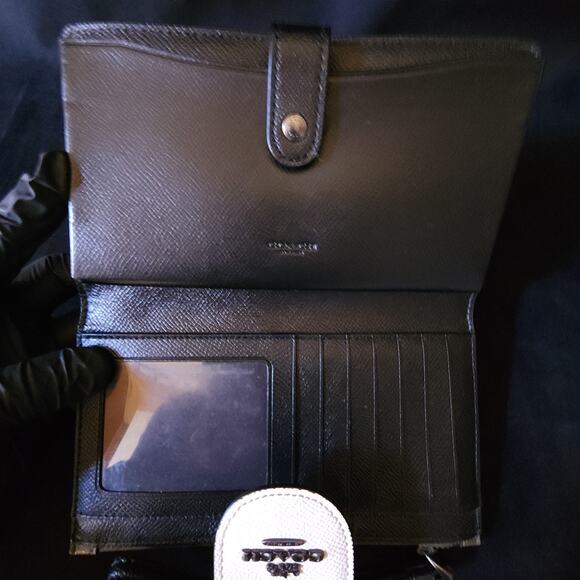 Coach Womens Crossgrain Leather Tech Phone Wallet Olive Green Wristlet - Picture 4 of 8